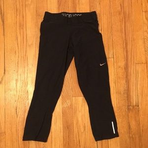Nike Dri Fit Capri Leggings